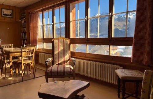 Haut-Intyamon House | Spacious House with Mountain View in Haut-Intyamon