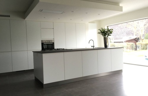 Witte Burg Villa | Spacious holiday home for 18 people, 900 m from the beach