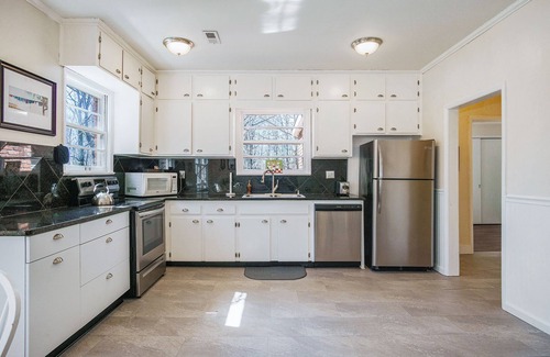 Sand Ridge House | Spacious home close to Hoover Met, UAB & GOLF
