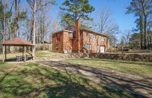 Sand Ridge House | Spacious home close to Hoover Met, UAB & GOLF