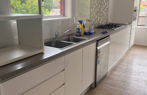 Springvale House | Spacious home in Springvale