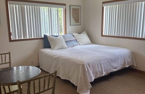 Waimanalo House | Spacious Home Near a Quiet Beach