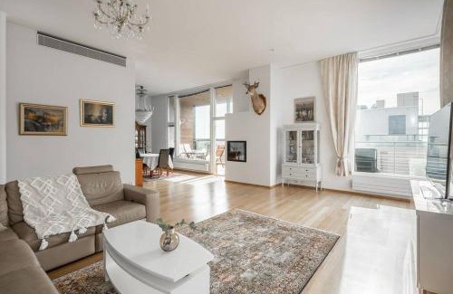 Etelainen District Apartment | Spacious Home With four Terrace, Sauna, Sea View