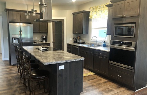 Hill City House | Spacious home with Hot Tub, bikes, fire pit, pool table and more!