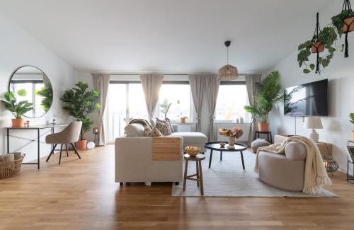 Bastad House | Spacious Home with Workspace and Cozy Balcony