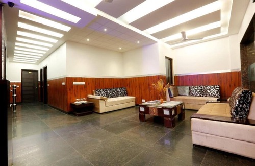 Mahipalpur Hotel | Spacious hotel in enjoyable Near New Delhi Airport with AC, WiFi