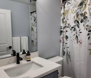 Federal Way House | Spacious House in Federay Way, WA - Close to everything!