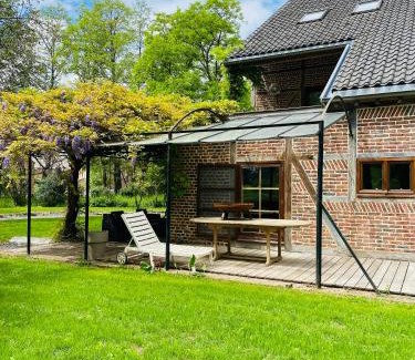 Eprave House | Spacious house in Rochefort with private garden and terrace
