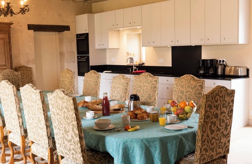 Chemery House | Spacious house, private pool, 10 to 19 p.