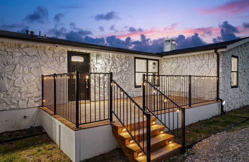 Wylie House | Spacious House-single Level Near Lake Huge Parking