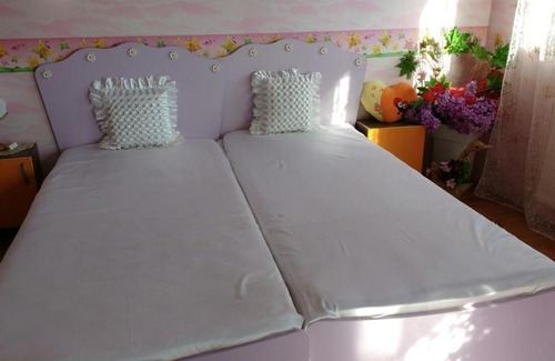 Veliko Tarnovo Bed & Breakfast | Spacious House With Garden for a Quiet Getaway