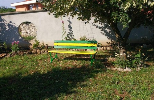 Veliko Tarnovo Bed & Breakfast | Spacious House With Garden for a Quiet Getaway