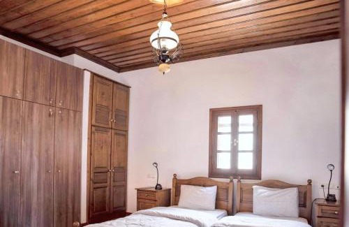 Makrynitsa House | Spacious house with sea view in Volos