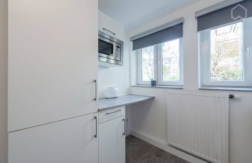 Diemershalde Apartment | Spacious inner city apartment, quiet and clean