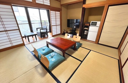 Shimada House | Spacious Japanesestyle room total 24 tatami mats/Shimada Shizuoka
