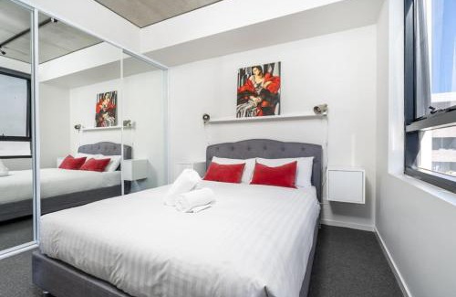 Kingston Apartment | Spacious Kingston Foreshore 1BR Apt - Hosted by Canstay