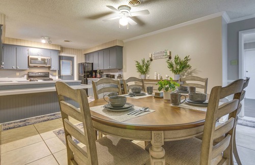 Little Rock Cottage | Spacious Little Rock Home w/Patio - 9 Mi to Dtwn!