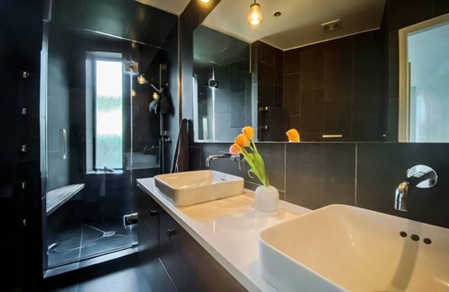 Devonport House | Spacious Living and Summer-Ready Entertaining!