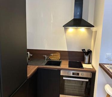 Henriville Apartment | Spacious & Luxuary Studio