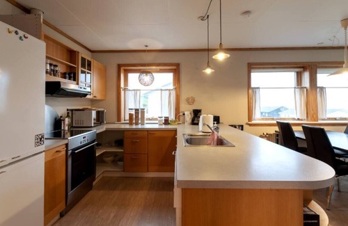 Sorvagur Bed & Breakfast | Spacious & Luxurious Room Near Vágar FAE Airport
