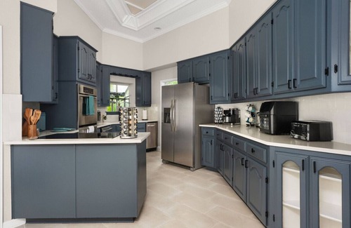 Glenlake House | Spacious Luxury Home with pool Near Lake Austin