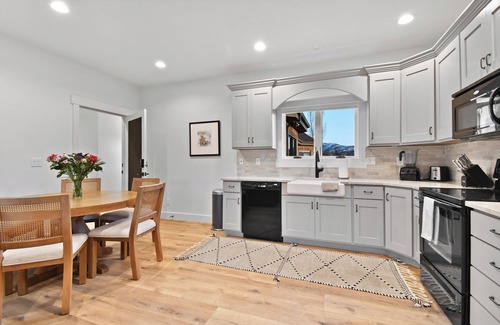 Lake Creek Estates House | Spacious Luxury Heber House