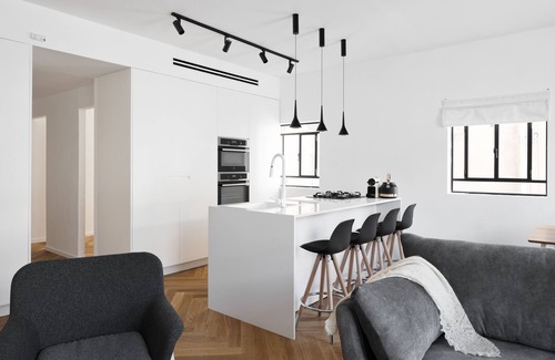 Old North Apartment | Spacious & Modern 3BD Apartment 2-min From Beach