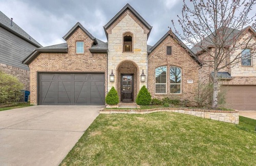 Coppell House | Spacious&Modern -4BR/2BA 5MintoDFW