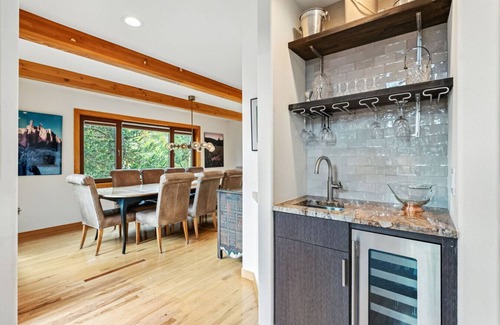Keystone House | Spacious Mountain Home Hot Tub Walk to Shuttle