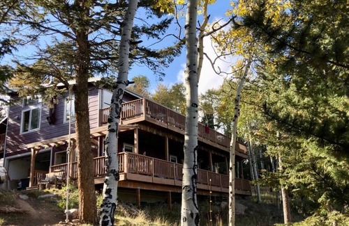 Conifer Mountain and Meadows House | Spacious Mountain Retreat - Nature, Solitude and Views!