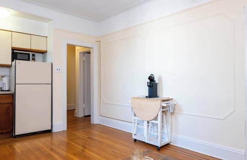 Hoboken Condo | Spacious Oasis - Hoboken!