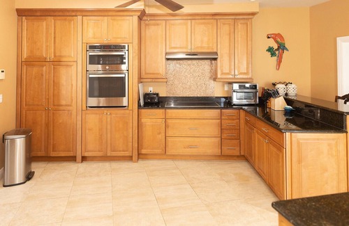 Freeport House | Spacious Oceanfront Estate with pool and direct access to a private beach.