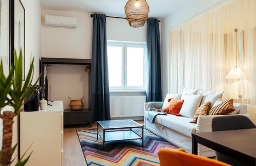 Bucharest City-Centre Apartment | Spacious Old Town - Universitate Studio