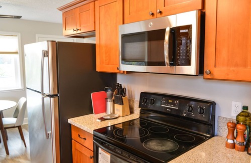 Cedar Hills Apartment | Spacious one level home in fantastic location!