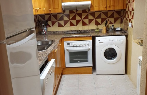 Torroja del Priorat Apartment | Spacious, original, cozy, flooded with light, fiberglass, autonomous