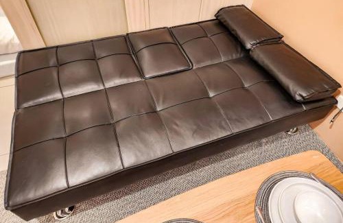 Bel-Air Apartment | Spacious Pool View 2br 2bath Apt in Makati