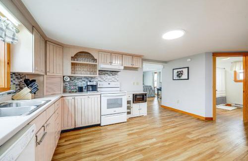 Presque Isle House | Spacious Presque Isle Home Walk to Downtown!