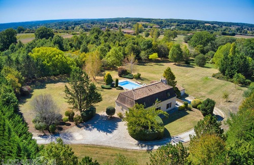 Capdrot House | Spacious property in wooded grounds - not overlooked Monpazier - Private swimming pool