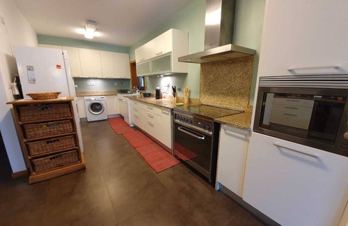 Cossourado Villa | Spacious, quiet Olival villa - Air-conditioned and heated