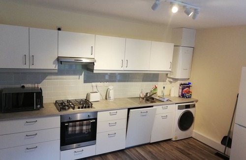 Headford Cabin | Spacious S/C lodge with large garden near Lough Corrib, Galway City & Connemara