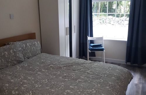 Headford Cabin | Spacious S/C lodge with large garden near Lough Corrib, Galway City & Connemara