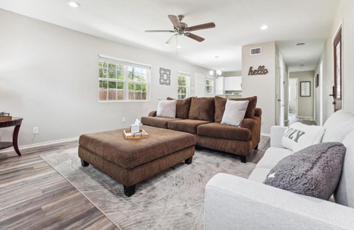 Shearer Hills - Ridgeview House | Spacious San Antonio Retreat with Private Patio!