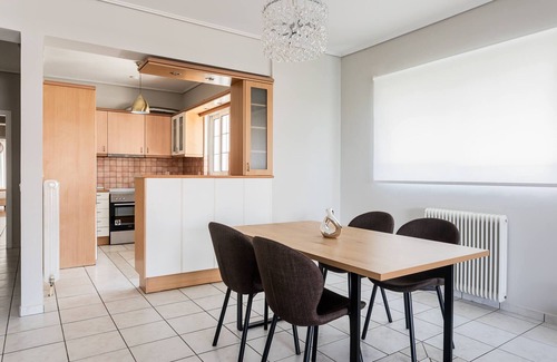 Marousi Apartment | Spacious Serenity in Marousi