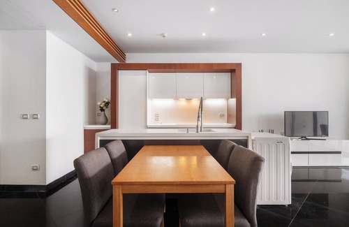 Na Chom Thian Apartment | Spacious Serenity - Quiet One Bedroom