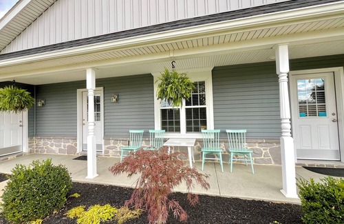 Ephrata Apartment | Spacious SIgnature Suite on country farmland and a beautiful farmland view from windows and front porch