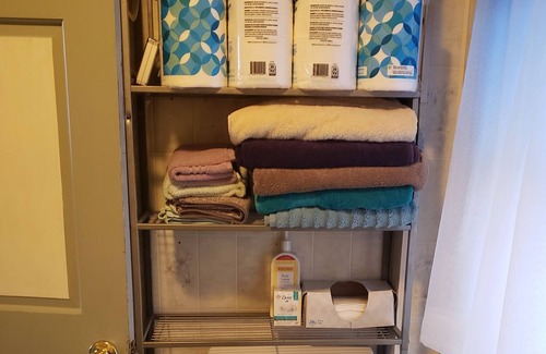 Brooks Apartment | Spacious single-floor two bedroom apartment