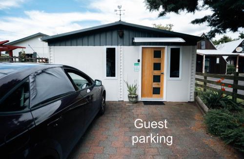 Ohakune House | Spacious sleep-out