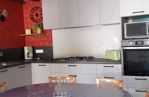 Heauville Cottage | Spacious Stone House with Garden, Close to Beach, Family-Friendly, WiFi, Games Room