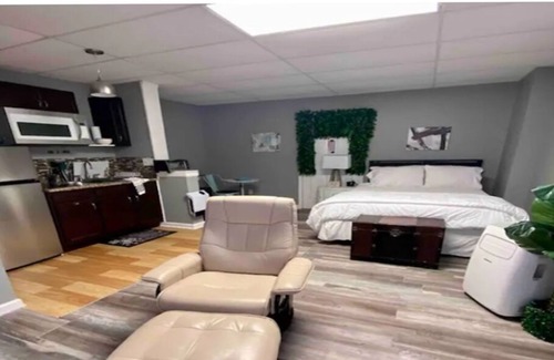 Lilburn Apartment | Spacious Studio Gem! North of Atlanta Basement Apartment Free Wi-Fi