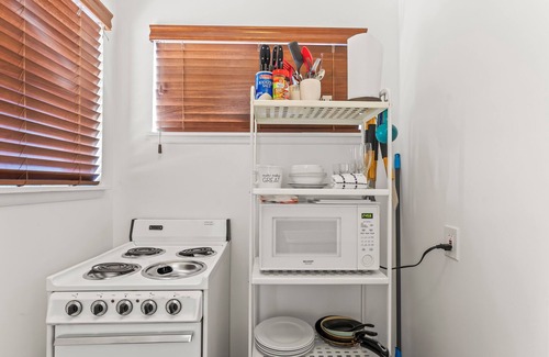 Joshua Tree Apartment | Spacious Studio w/Kitchenette, Bathroom, Private Yard/Entrance. JT/Hi Desert
